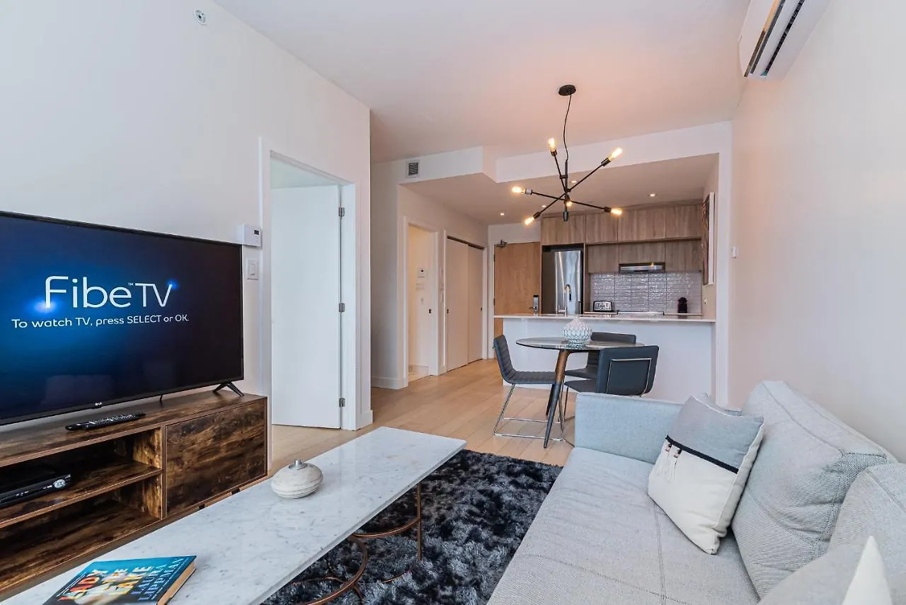 Le Se7T Penthouses Montreal Canada