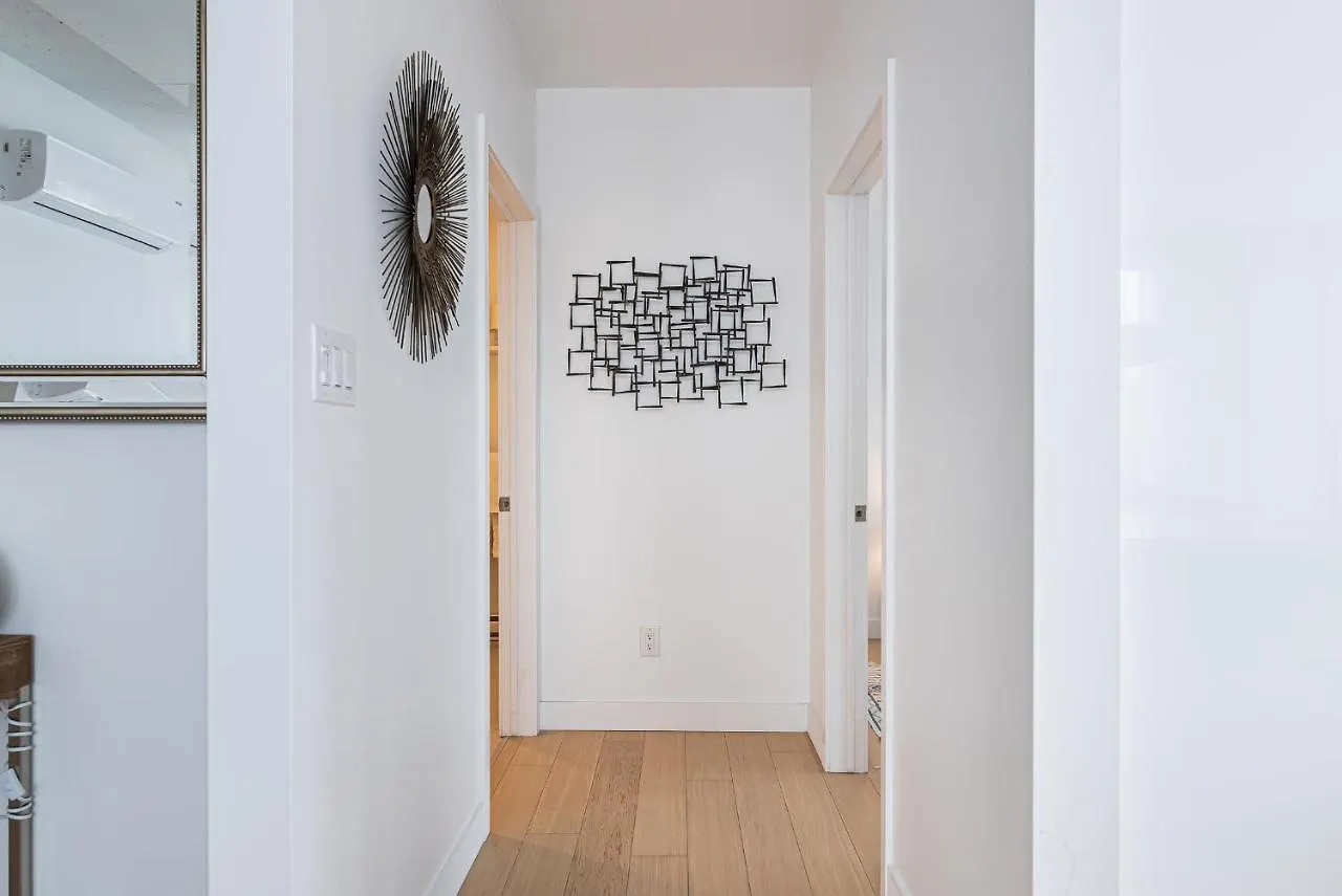 Le Se7T Penthouses Montreal 0*,  Canada