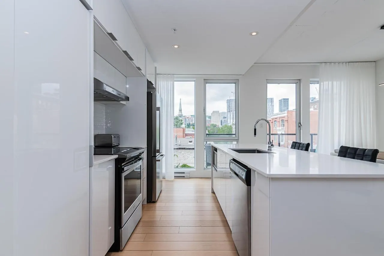Le Se7T Penthouses Montreal Apartment