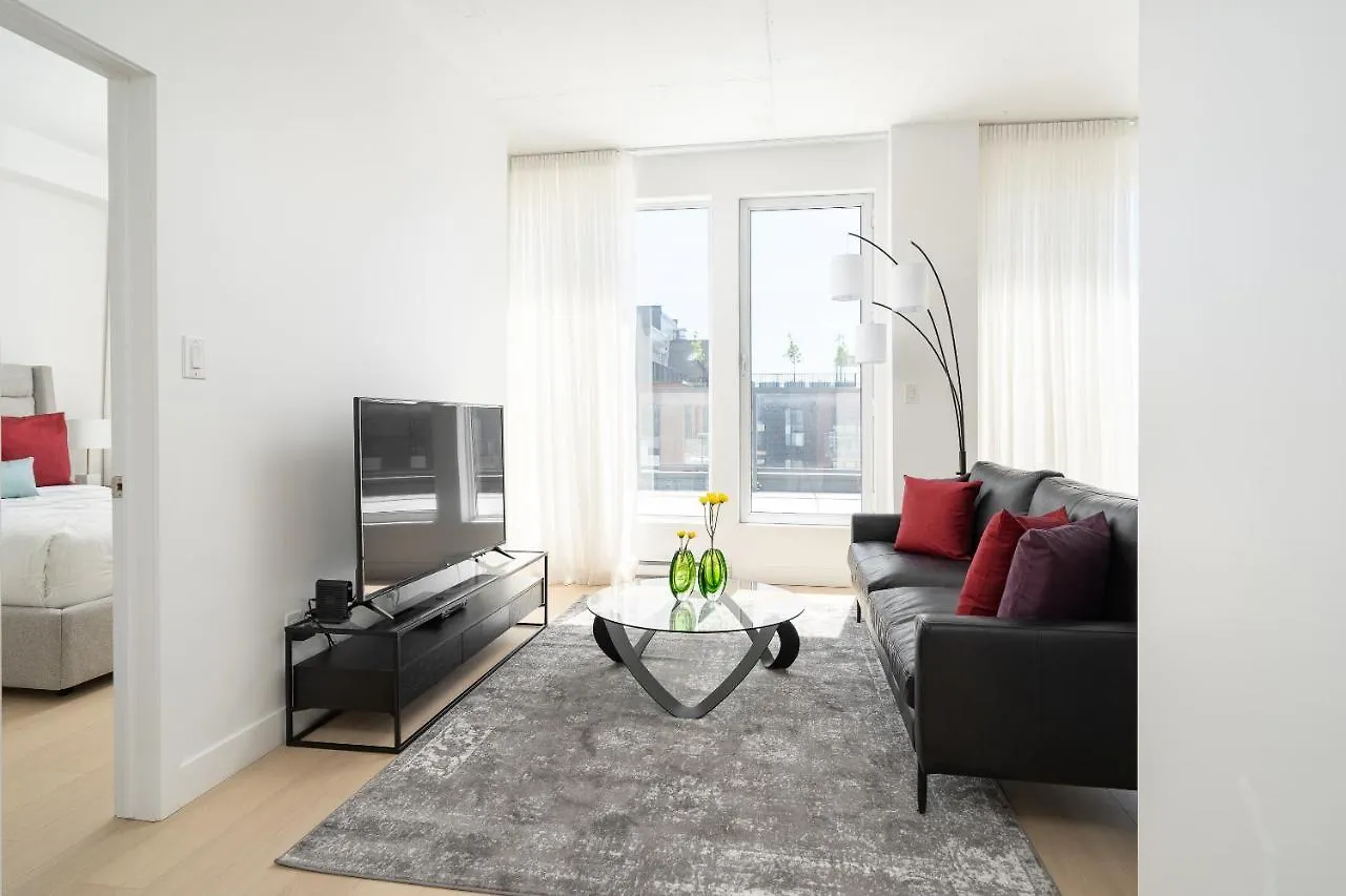 Le Se7T Penthouses Montreal Canada